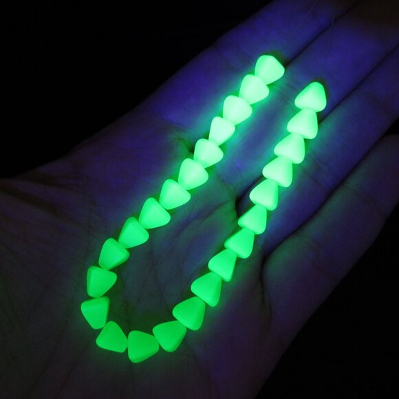 Czech UG beads - Picture 8 of 8